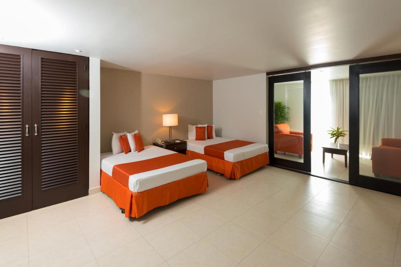 Mount Irvine Bay Resort Black Rock Buitenkant foto