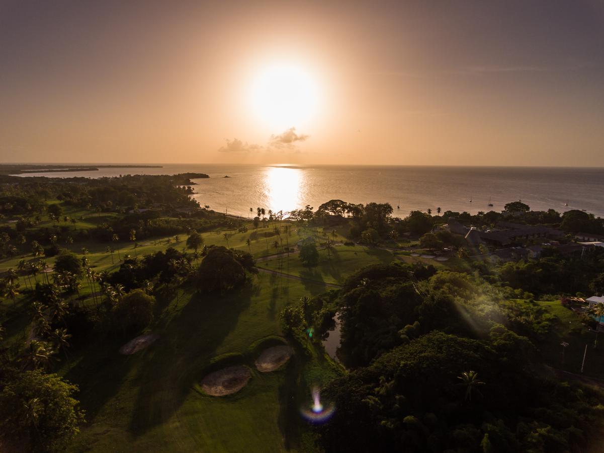 Mount Irvine Bay Resort Black Rock Buitenkant foto