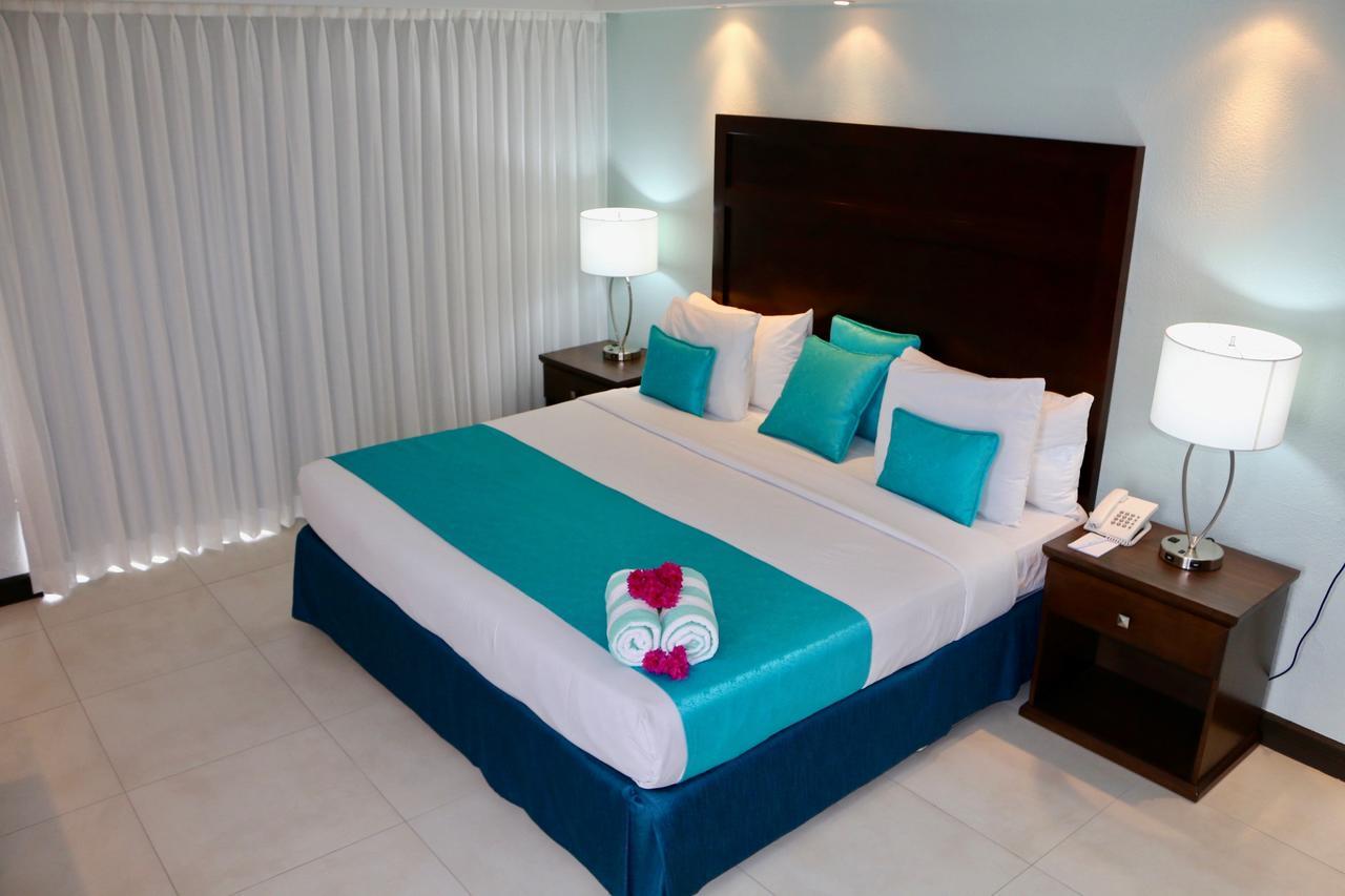 Mount Irvine Bay Resort Black Rock Buitenkant foto
